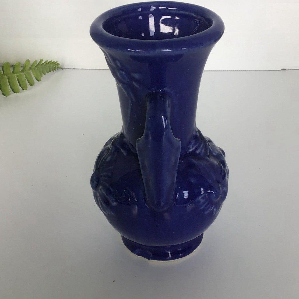 Vintage Shawnee Colbalt Vase with Embossed Flowers - Picture 2 of 7